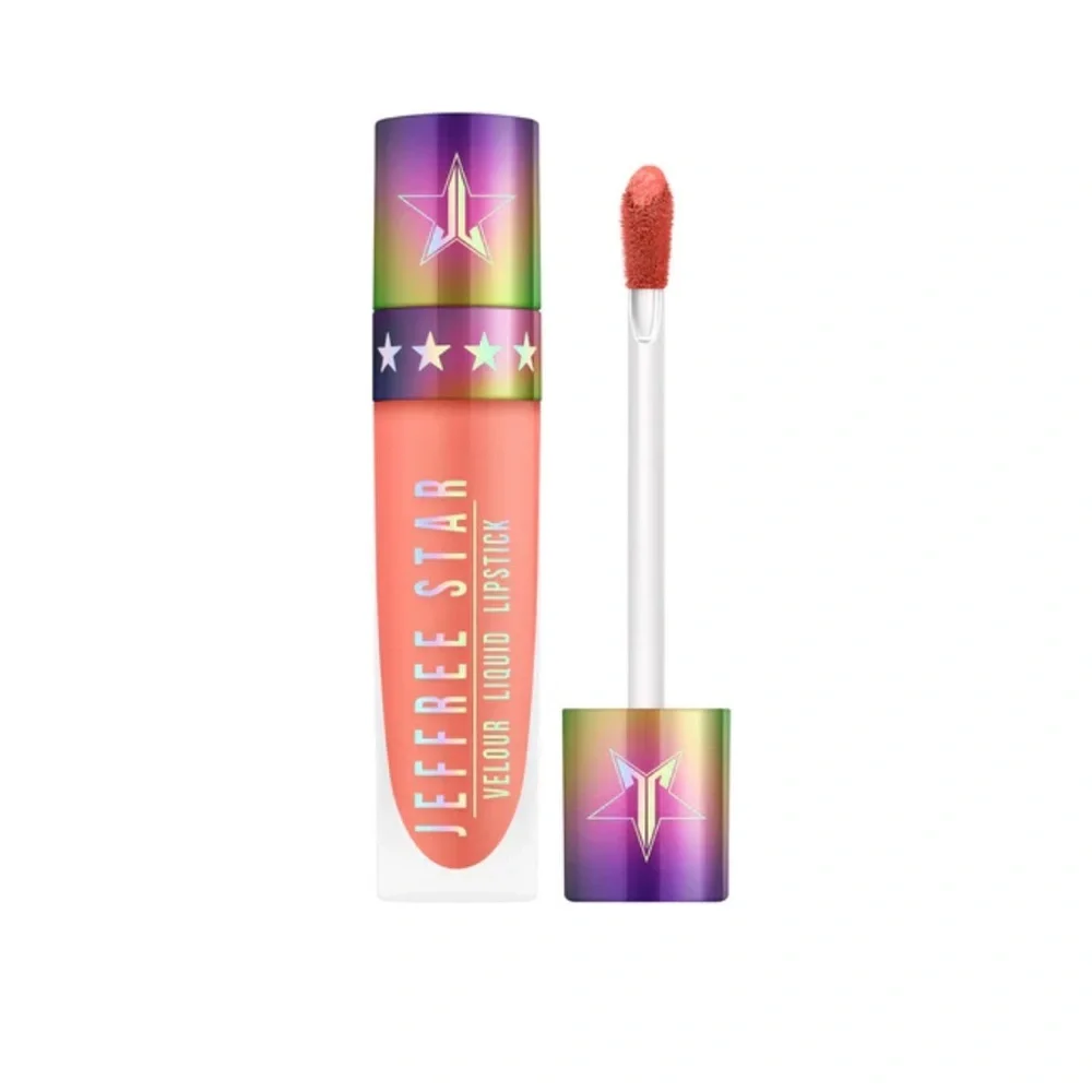 JEFFREE STAR Circus Peanut (soft light orange) Velour Liquid Lipstick
